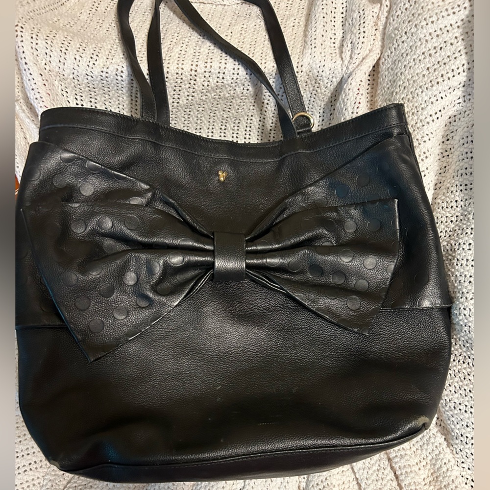 Black leather Disney Minnie Mouse tote bag purse with large bow on front